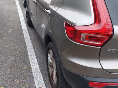 Volvo XC40 Volvo XC40 Momentum pro awd B4 Verde usata zanica