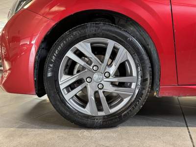 Peugeot 208 208 Allure PureTech 75 S/S Rosso usata Occhiobello