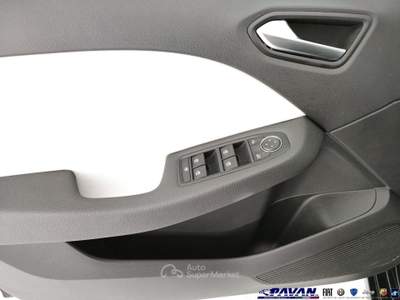 Renault Clio 1.6 Full Hybrid E-Tech 145cv Techno Nero usata Piove di Sacco