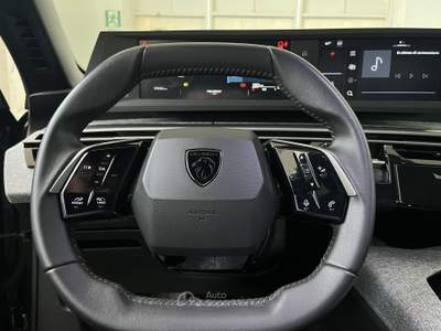 Peugeot 3008 3008 1.2 hybrid Allure 145cv e-dcs6 tua da 299,00 al mese Grigio usata San Giuseppe Vesuviano