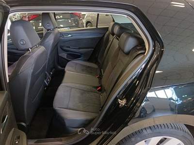 Volkswagen Golf 2.0 TDI SCR 110KW Style DSG 150cv Nero usata Villaga