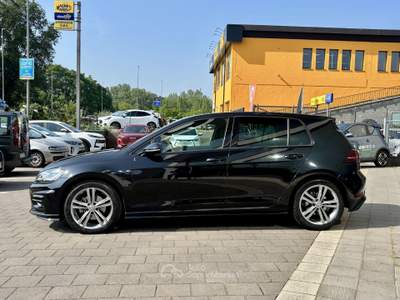Volkswagen Golf 1.6 TDI Sport BMT Nero usata Pavia