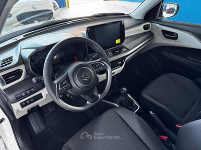 Suzuki Swift 1.2 Hybrid Top Allgrip 4WD Bianco usata Cuneo
