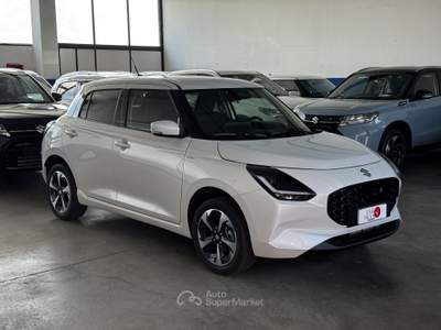 Suzuki Swift 1.2 Hybrid Top Allgrip 4WD Bianco usata Cuneo