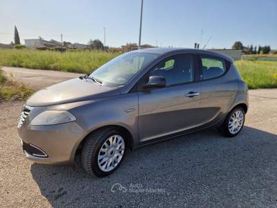 Lancia Ypsilon Unyca Grigio usata Gravina in Puglia