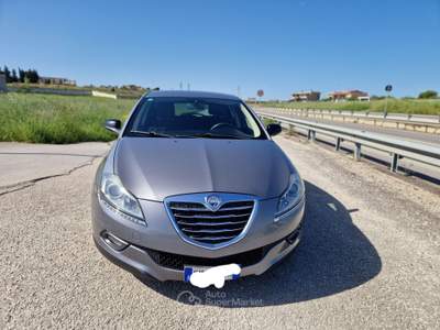 Lancia Delta DPF Gold Grigio usata Gravina in Puglia