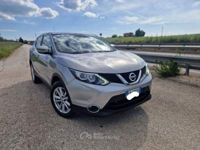 Nissan Qashqai 4WD Tekna Argento usata Gravina in Puglia