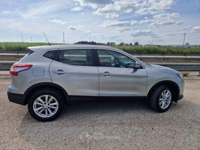 Nissan Qashqai 4WD Tekna Argento usata Gravina in Puglia