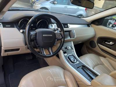 Land Rover Range Rover Evoque 150 CV 5P. HSE - CAMBIO AUTOMATICO - 2017 Verde usata Varese