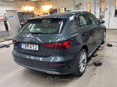 Audi A3 Sportback 35 1.5 tfsi SPORTLINE 150cv Grigio usata Lecco