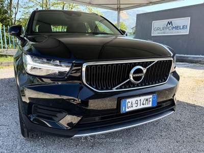 Volvo XC40 T3 Momentum Pro usata cassino