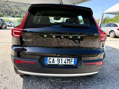 Volvo XC40 T3 Momentum Pro usata cassino