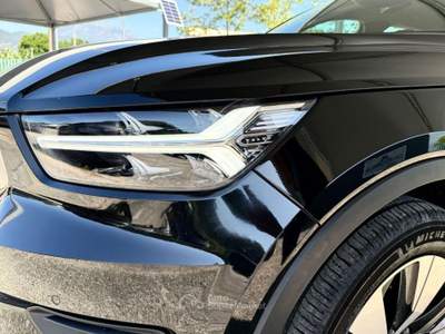 Volvo XC40 T3 Momentum Pro usata cassino