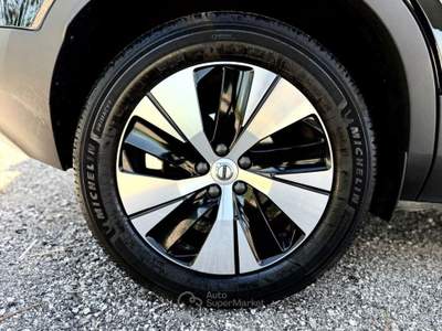 Volvo XC40 T3 Momentum Pro usata cassino