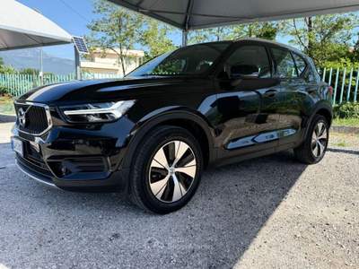 Volvo XC40 T3 Momentum Pro usata cassino