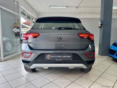 Volkswagen T-Roc T-Roc 2.0 TDI SCR 150 CV DSG Style UNIPRO*CERT*IVA DEDU Grigio usata Fonte Nuova