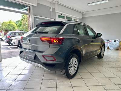 Volkswagen T-Roc T-Roc 2.0 TDI SCR 150 CV DSG Style UNIPRO*CERT*IVA DEDU Grigio usata Fonte Nuova