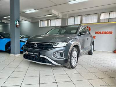 Volkswagen T-Roc T-Roc 2.0 TDI SCR 150 CV DSG Style UNIPRO*CERT*IVA DEDU Grigio usata Fonte Nuova