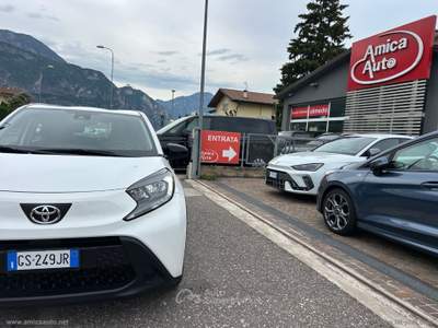 Toyota Aygo Aygo X 1.0 VVT-i 72 CV 5p. Active Bianco usata Lavis