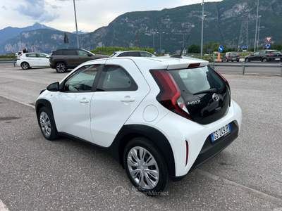Toyota Aygo Aygo X 1.0 VVT-i 72 CV 5p. Active Bianco usata Lavis