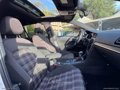 Volkswagen Golf Golf GTI Perf. 2.0 245CV TSI DSG 5p. BMT Bianco usata Melicucco