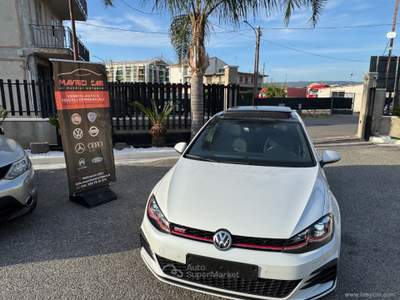 Volkswagen Golf Golf GTI Perf. 2.0 245CV TSI DSG 5p. BMT Bianco usata Melicucco