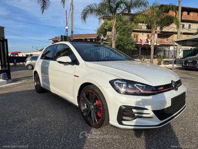Volkswagen Golf Golf GTI Perf. 2.0 245CV TSI DSG 5p. BMT Bianco usata Melicucco