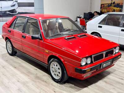 Lancia Delta Delta 2.0 ie Turbo HF 4WD Rosso usata Lavis