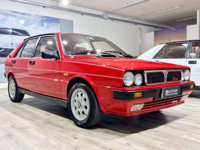 Lancia Delta Delta 2.0 ie Turbo HF 4WD Rosso usata Lavis