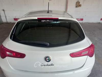 Alfa Romeo Giulietta Tenuta sempre in box usata Casoria