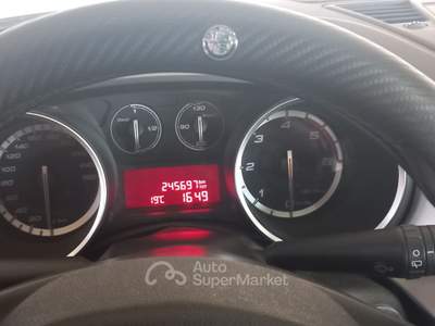 Alfa Romeo Giulietta Tenuta sempre in box usata Casoria