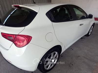 Alfa Romeo Giulietta Tenuta sempre in box usata Casoria