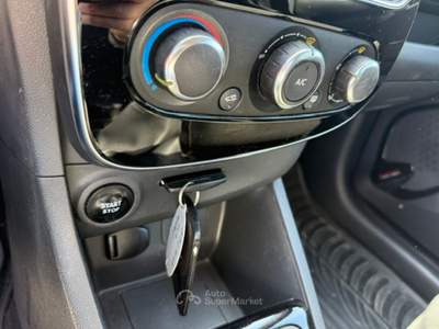 Renault Clio Clio 1.5 dCi energy Intens 75CV Nero usata Pistoia