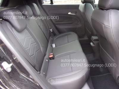 Jeep Avenger 1.2 Turbo 110 CV e-HYBRID Summit AUTOMATICA Nero usata SECUGNAGO