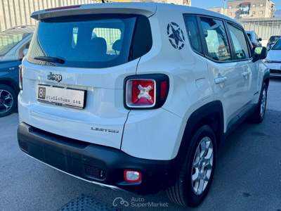 Jeep Renegade 1.6 Mjt 120 CV Limited Bianco usata Castellammare di Stabia
