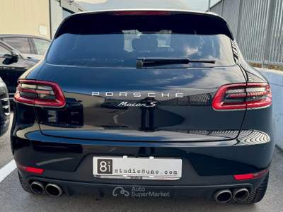 Porsche Macan 3.0 S Diesel Nero usata Castellammare di Stabia