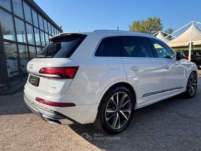 Audi Q7 Q7 50 TDI 286CV (IBRIDO) QUATTRO 2022 Bianco usata Santeramo in Colle