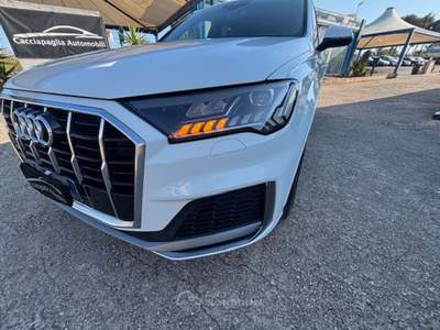 Audi Q7 Q7 50 TDI 286CV (IBRIDO) QUATTRO 2022 Bianco usata Santeramo in Colle