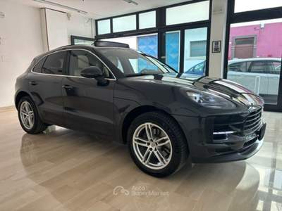 Porsche Macan 2.0 245cv pdk 2021 Grigio usata Santeramo in Colle