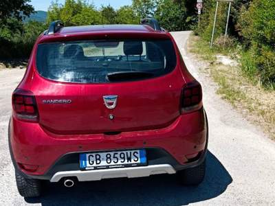 Dacia Sandero Stepway 15th anniversary GPL  Rosso usata Campagnatico