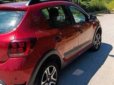 Dacia Sandero Stepway 15th anniversary GPL  Rosso usata Campagnatico