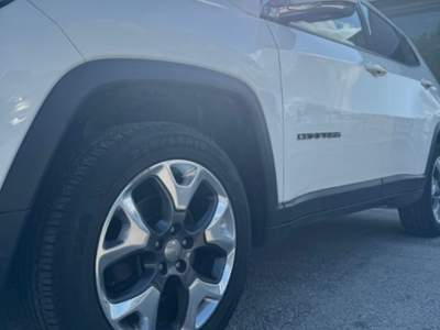 Jeep Compass 2.0 Multijet II 4WD Limited Bianco usata San Gregorio Magno