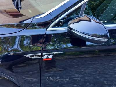 Volkswagen Passat allestimento R Perfomance Nero usata Gualdo Tadino