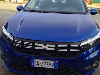 Dacia Sandero tagl certificati. batteria 0426 freni e pneum 60% unico prop Blu/Azzurro usata PERUGIA