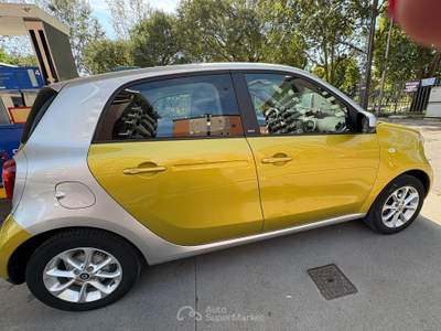 Smart ForFour Tenuta in box come nuova usata Corsico