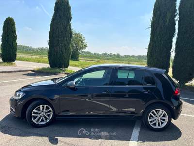 Volkswagen Golf Vendita Golf VII 1.6 TDI Business Bluemotion DSG Nero usata Cava Manara