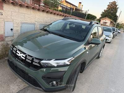 Dacia Sandero Dacia Sandro stepway Expression 1.0 benz/gpl 100cv Verde usata Anzio