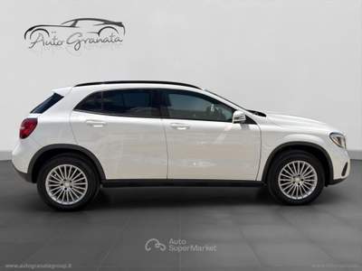 Mercedes-Benz GLA GLA 200 d Automatic Sport PARI NUOVA SENZA UN DIFETTO! Bianco usata Qualiano