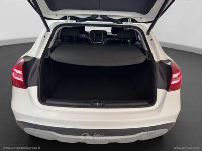 Mercedes-Benz GLA GLA 200 d Automatic Sport PARI NUOVA SENZA UN DIFETTO! Bianco usata Qualiano