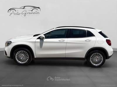 Mercedes-Benz GLA GLA 200 d Automatic Sport PARI NUOVA SENZA UN DIFETTO! Bianco usata Qualiano